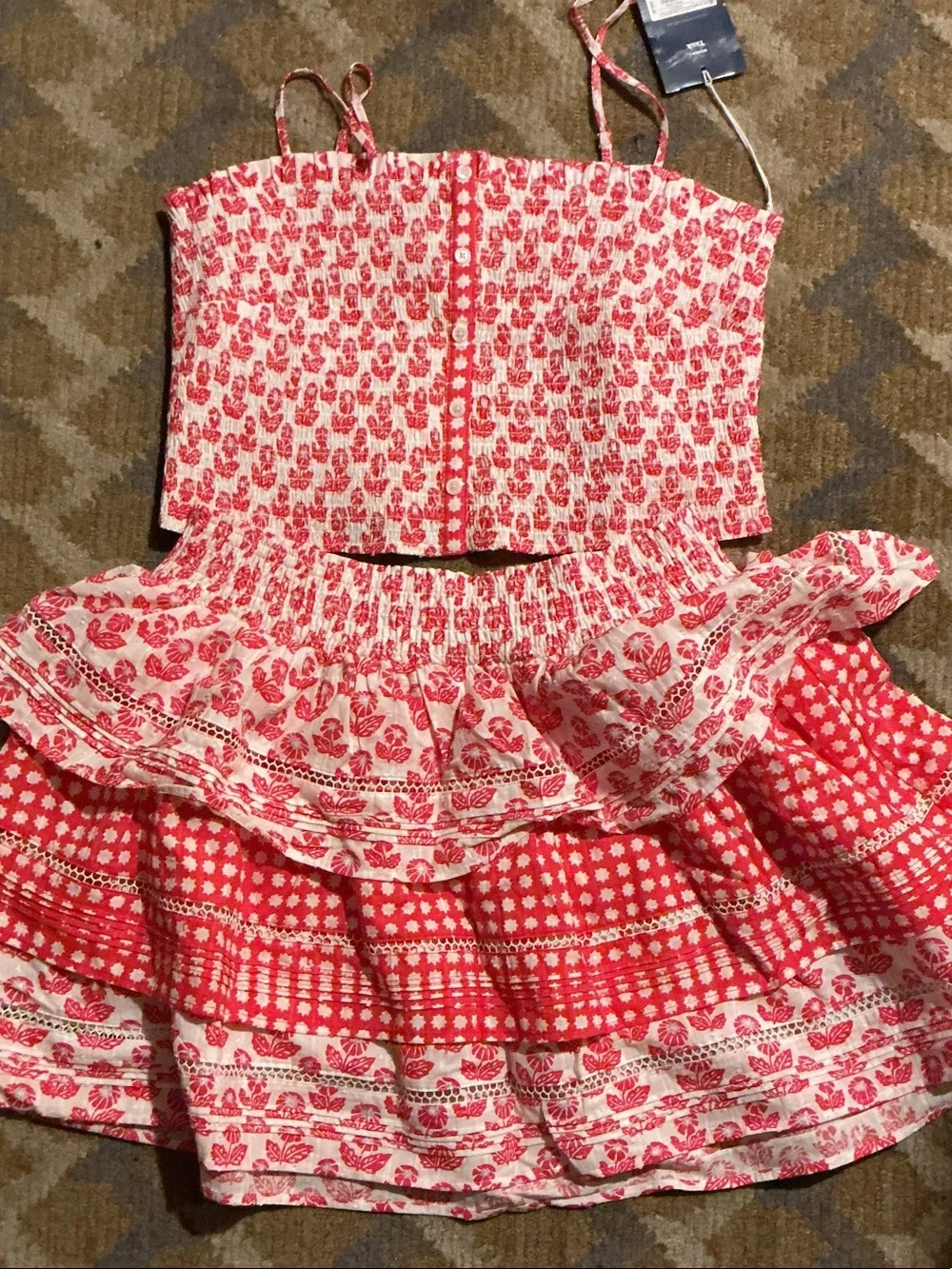 Roller Rabbit Pink and White Paisley Crop Top & Skirt Set size L NWT